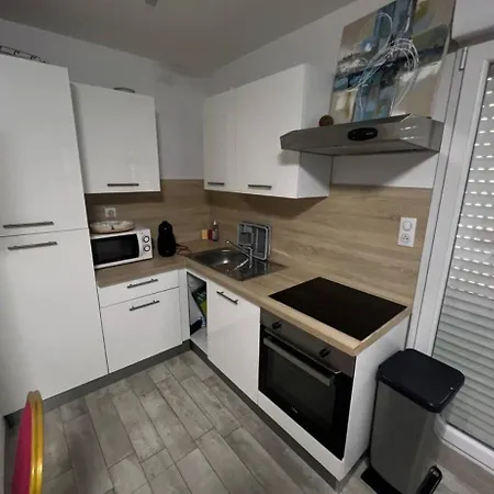 Апартаменты Studio A 25min De Colmar Et Mulhouse Сульцмат